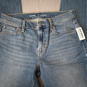 Old Navy Women’s Light Blue Straight-Leg Jeans
